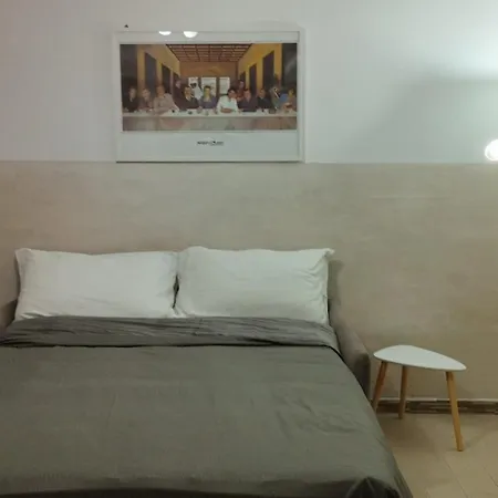 Maurizio E Alessia House